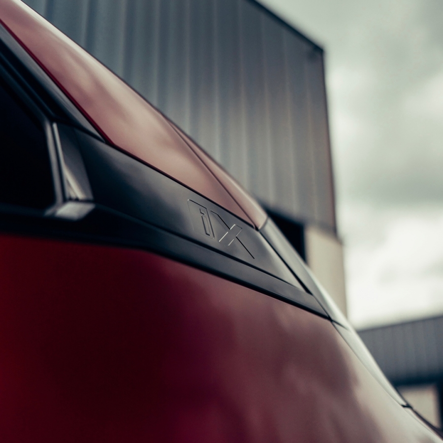 BMW IX  6 - MaxV Detailing 